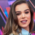 Hailee Steinfeld dans le film d'animation Hexed