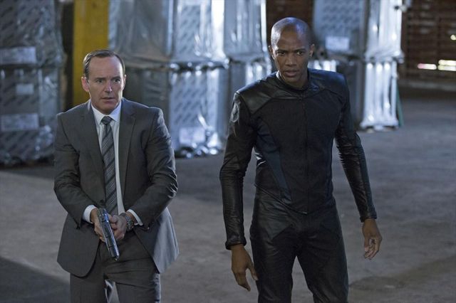 Coulson et Mike Peterson 
