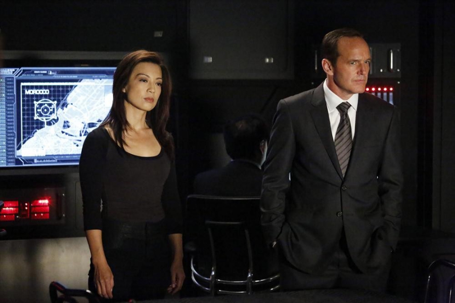 Les agents May et Coulson