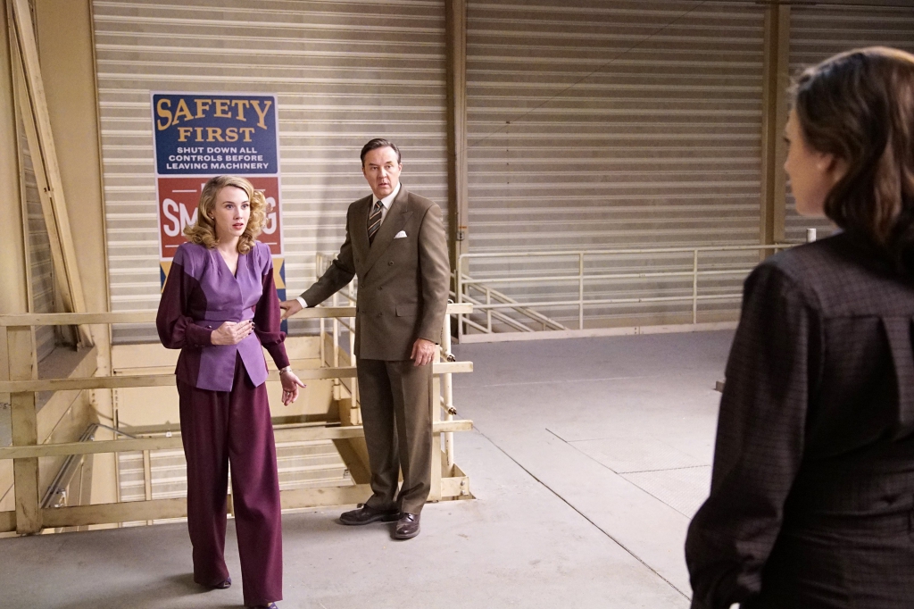 Affrontement entre le couple Chadwick -Frost et l'Agent Carter