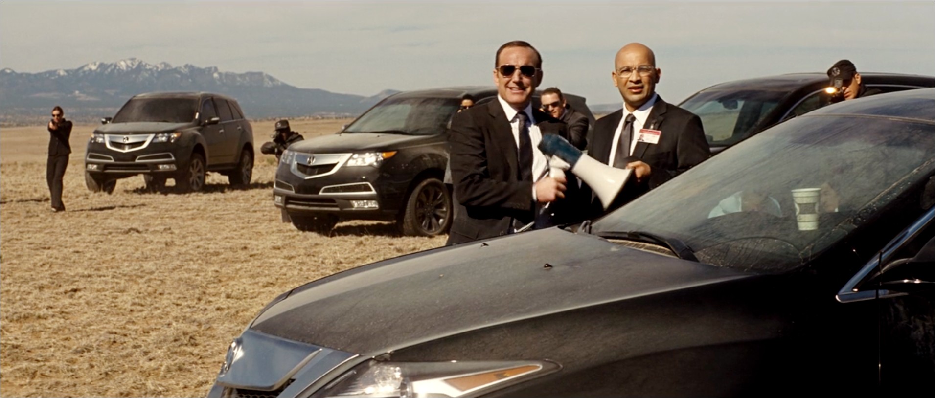 Phil Coulson et l'agent Sitwell du S.H.I.E.L.D dans le film MARVEL Thor