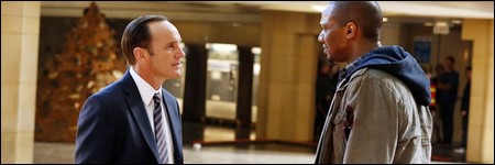 Phil Coulson et Mike Peterson, Agents of S.H.I.E.L.D. 