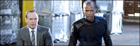 Phil Coulson et Mike Peterson, Les Agents du S.H.I.E.L.D.